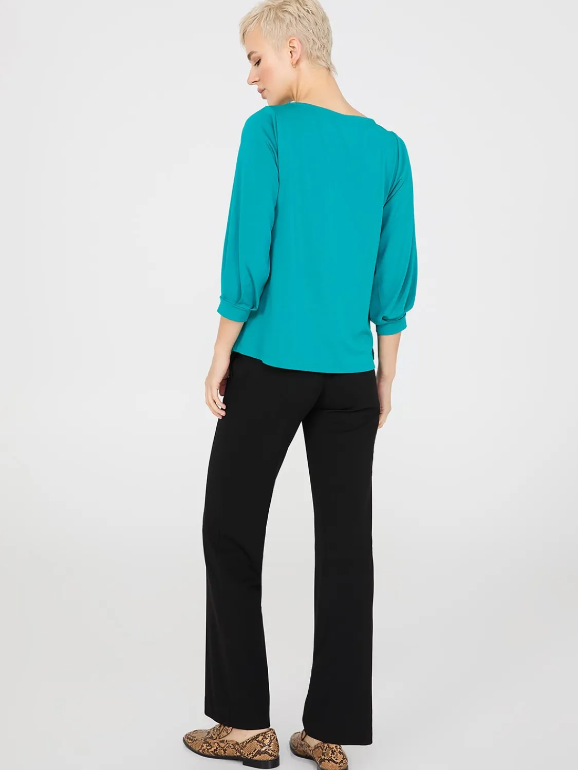 Suzy Shier Tops|Short Sleeve>3/4 Pleated Sleeve Boat Neck Top