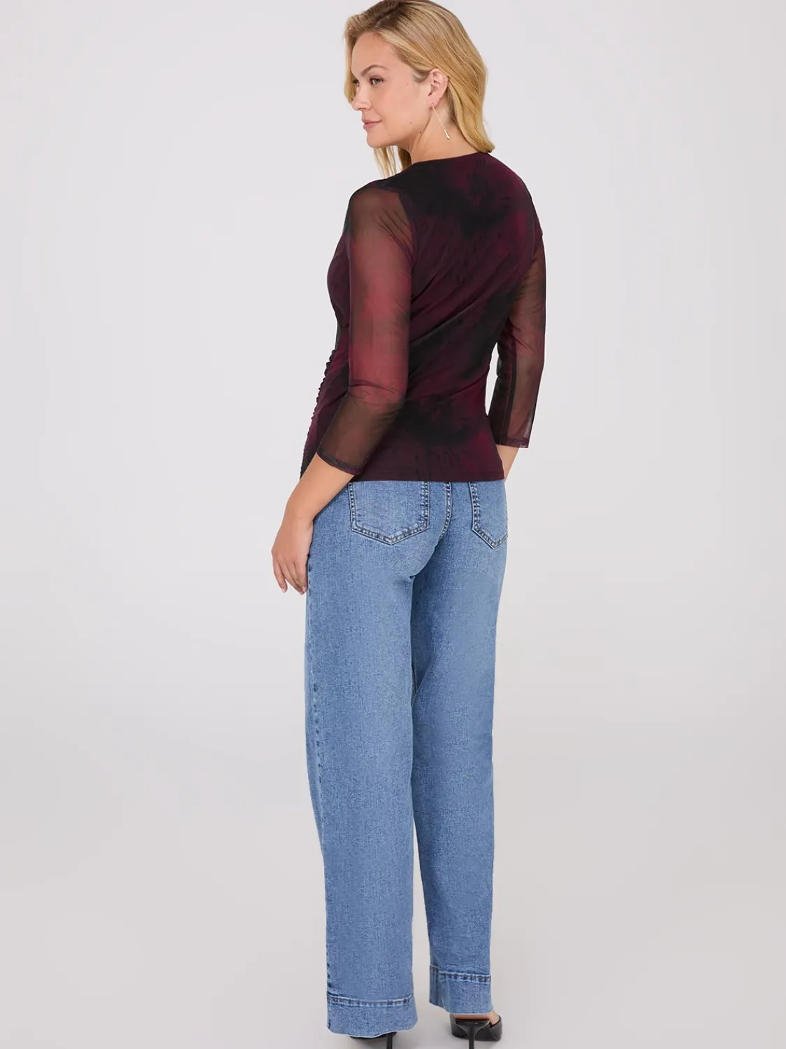Suzy Shier Tops|Long Sleeve>Abstract Print Crossover Mesh Top