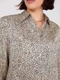 Suzy Shier Tops|Long Sleeve>Abstract Print Satin Tunic Blouse