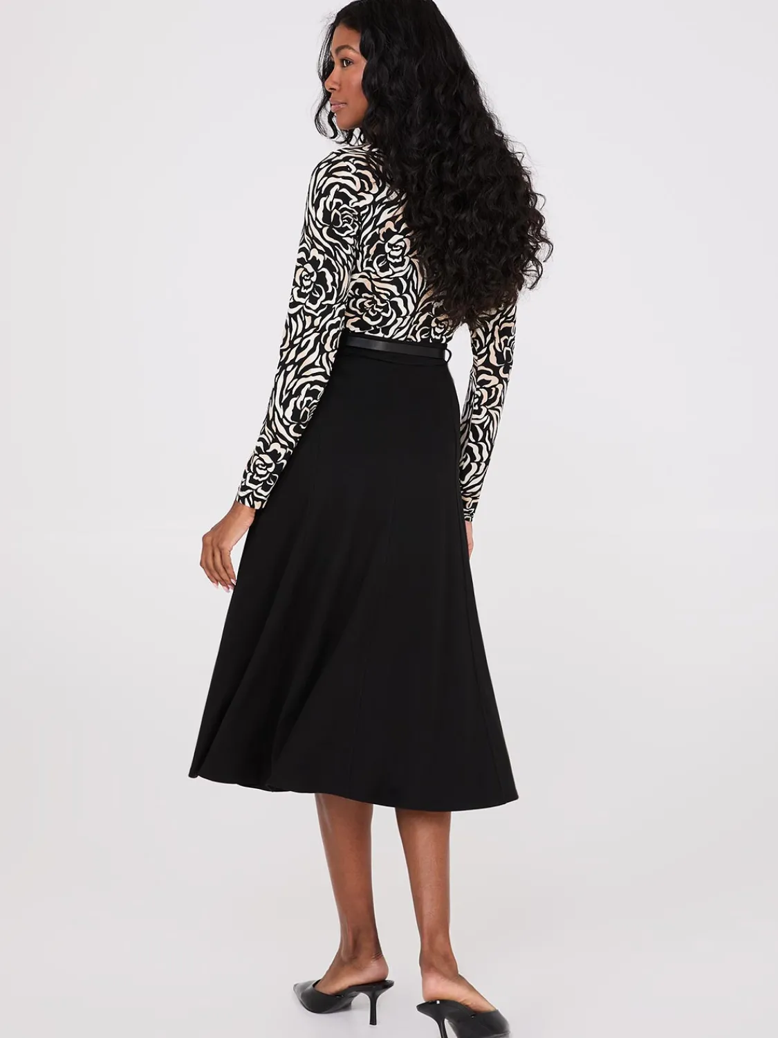 Suzy Shier Bottoms|Skirts>Belted Panel Midi Skirt