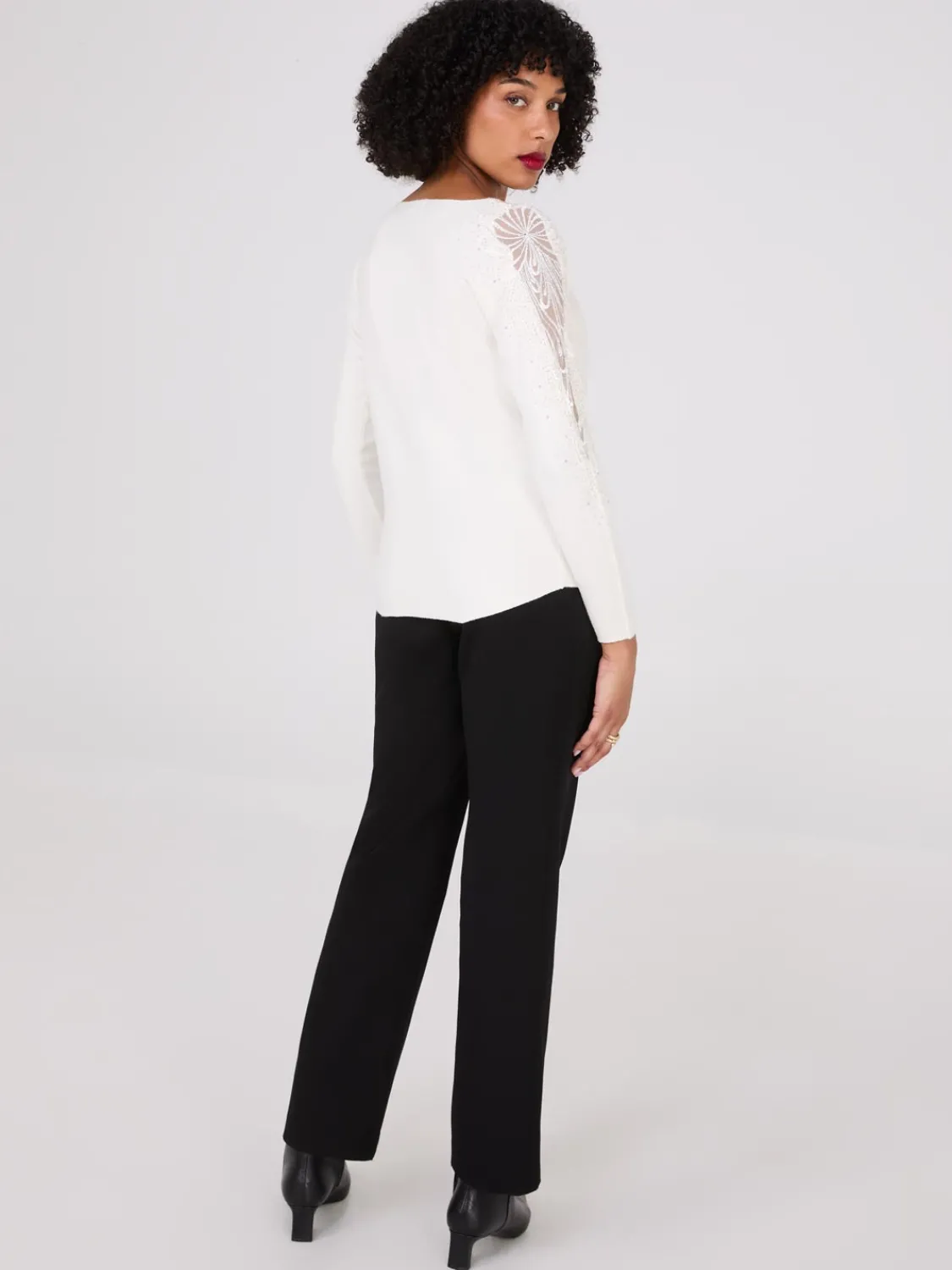 Suzy Shier Long Sleeve|Fashion Tops>Boat Neck Sweater With Embellished Sleeves