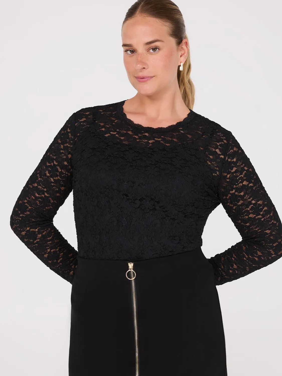 Suzy Shier Tops|Long Sleeve>Bubble Lace Long Sleeve Top With Cami