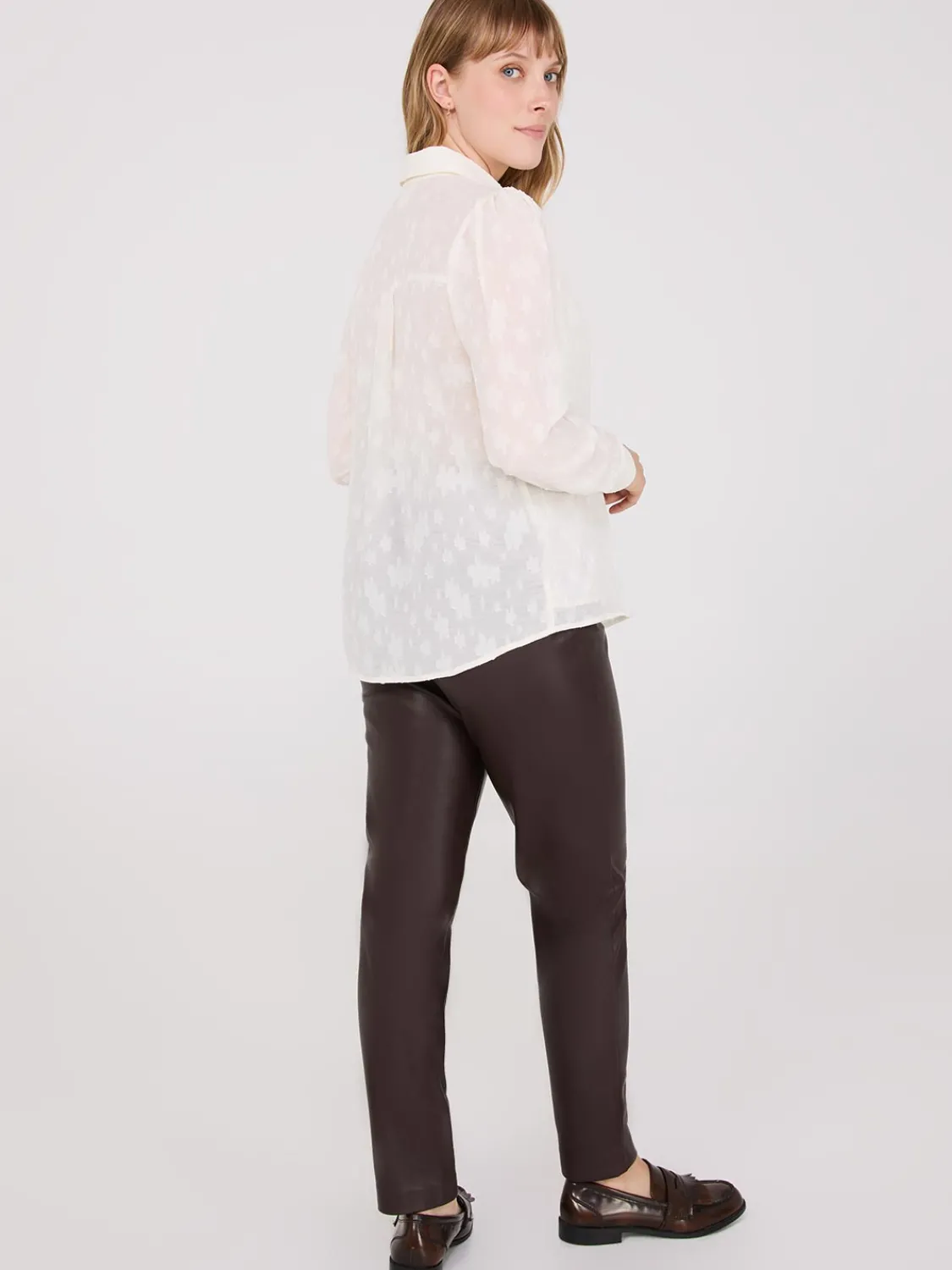 Suzy Shier Tops|Long Sleeve>Chiffon Button-Front Blouse With Smocked Details