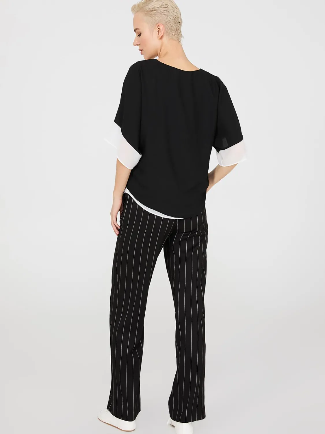 Suzy Shier Tops|Short Sleeve>Colour Block V-Neck Dolman Sleeve Top