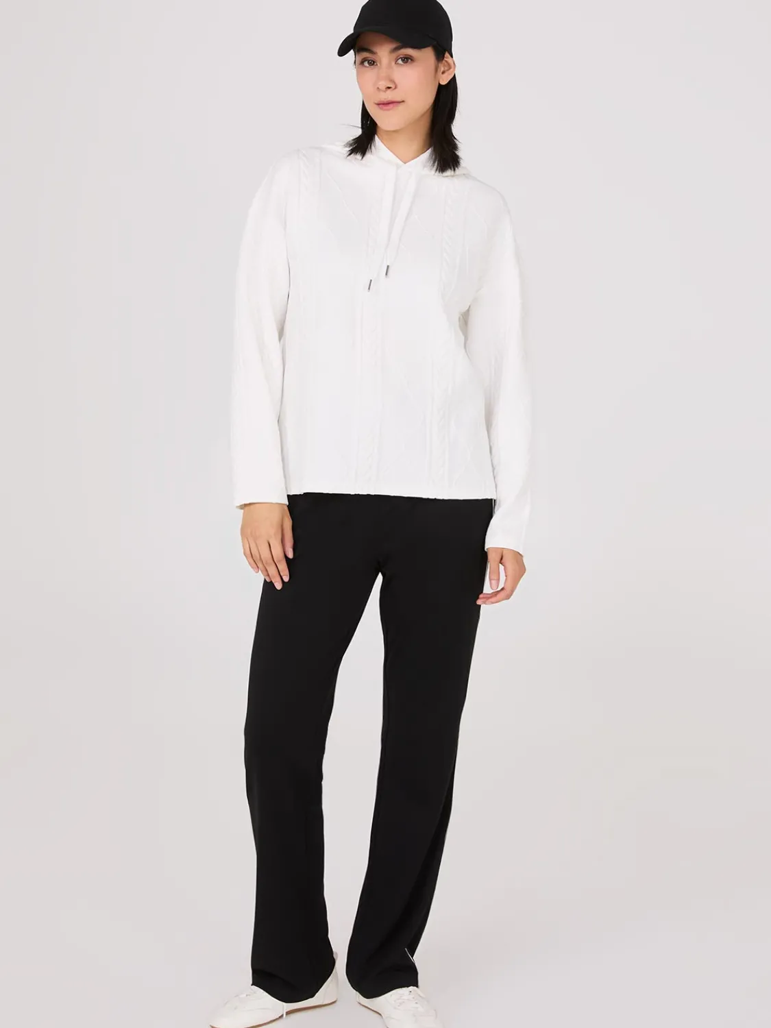 Suzy Shier Pants>Contrast Piping Pants