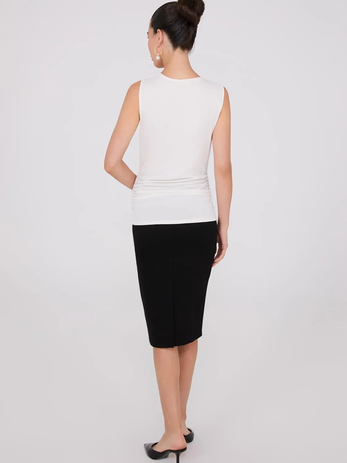 Suzy Shier Sleeveless|Fashion Tops>Cowl Neck Top With Metal Buckle