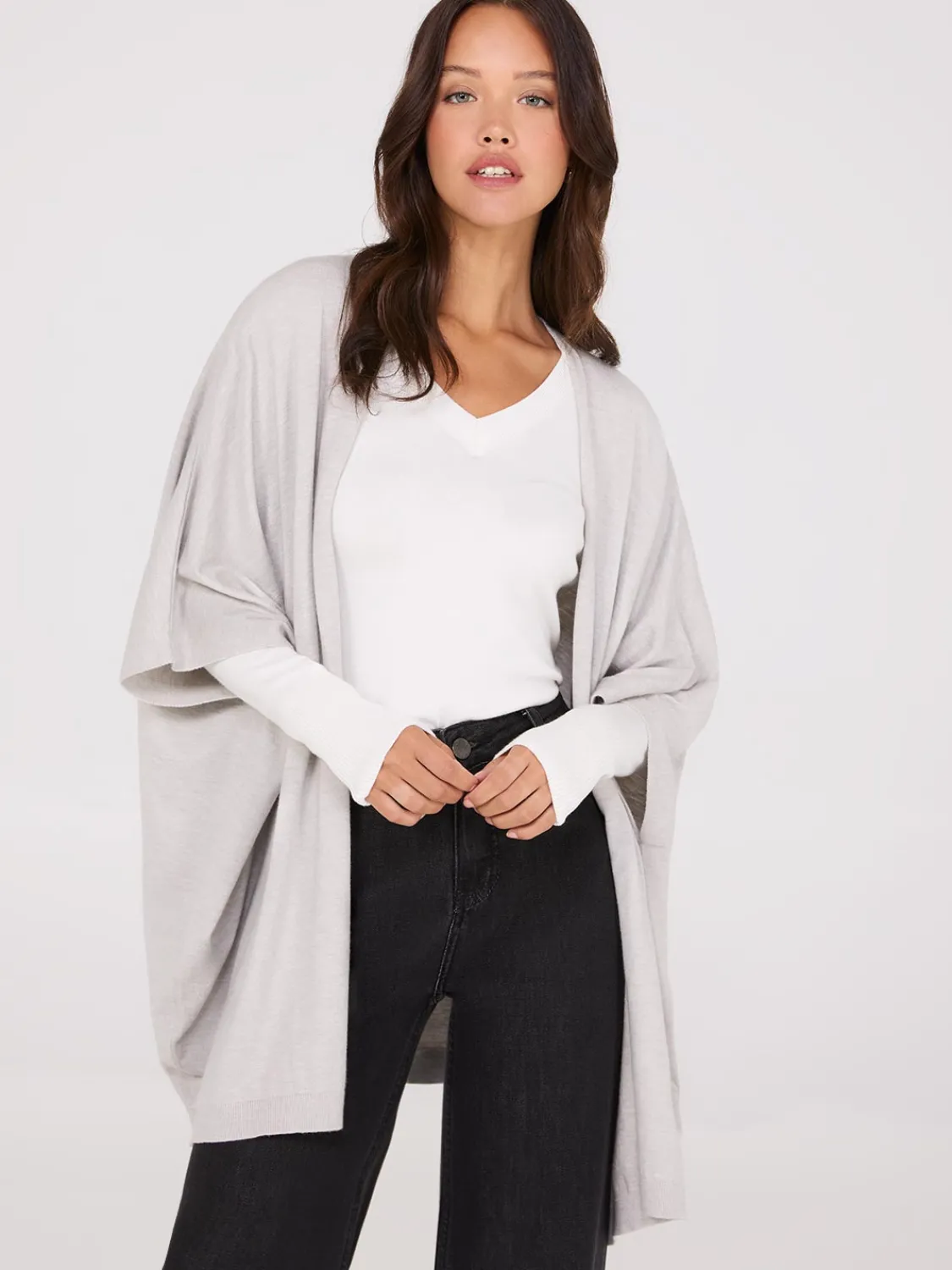Suzy Shier Long Sleeve|Sweaters & Cardigans>Dolman Sleeve Open Cape Sweater