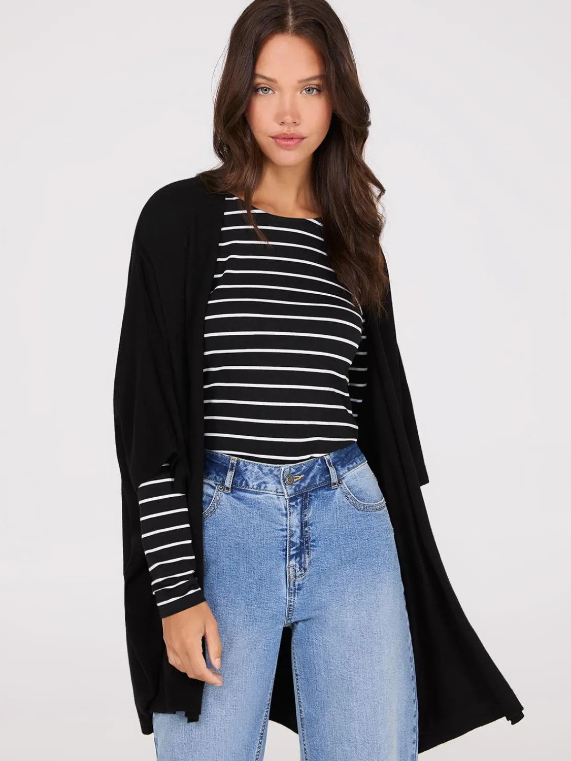 Suzy Shier Long Sleeve|Sweaters & Cardigans>Dolman Sleeve Open Cape Sweater