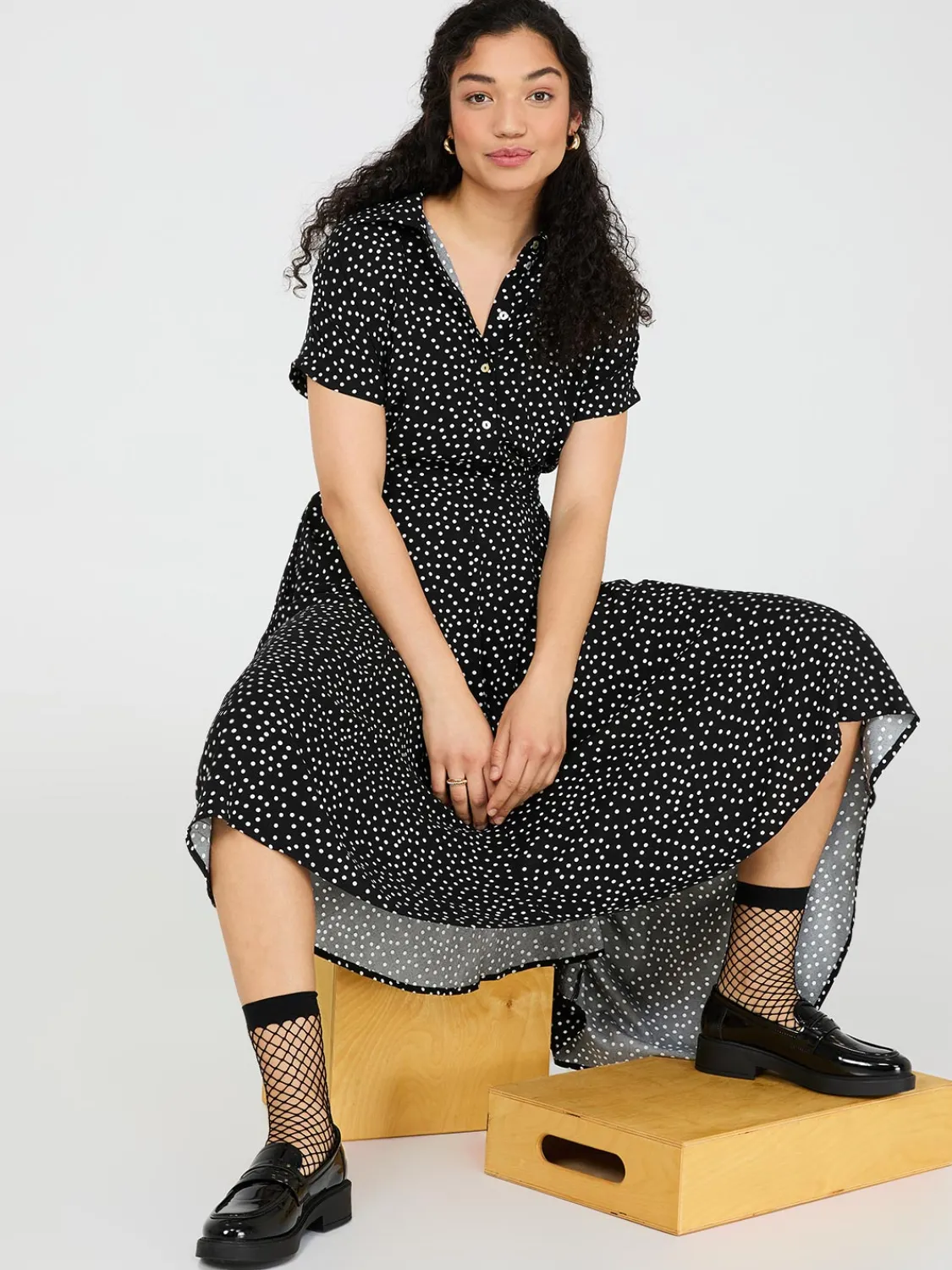 Suzy Shier Casual Dresses|Midi & Maxi>Dot Print High-Low Maxi Shirt Dress