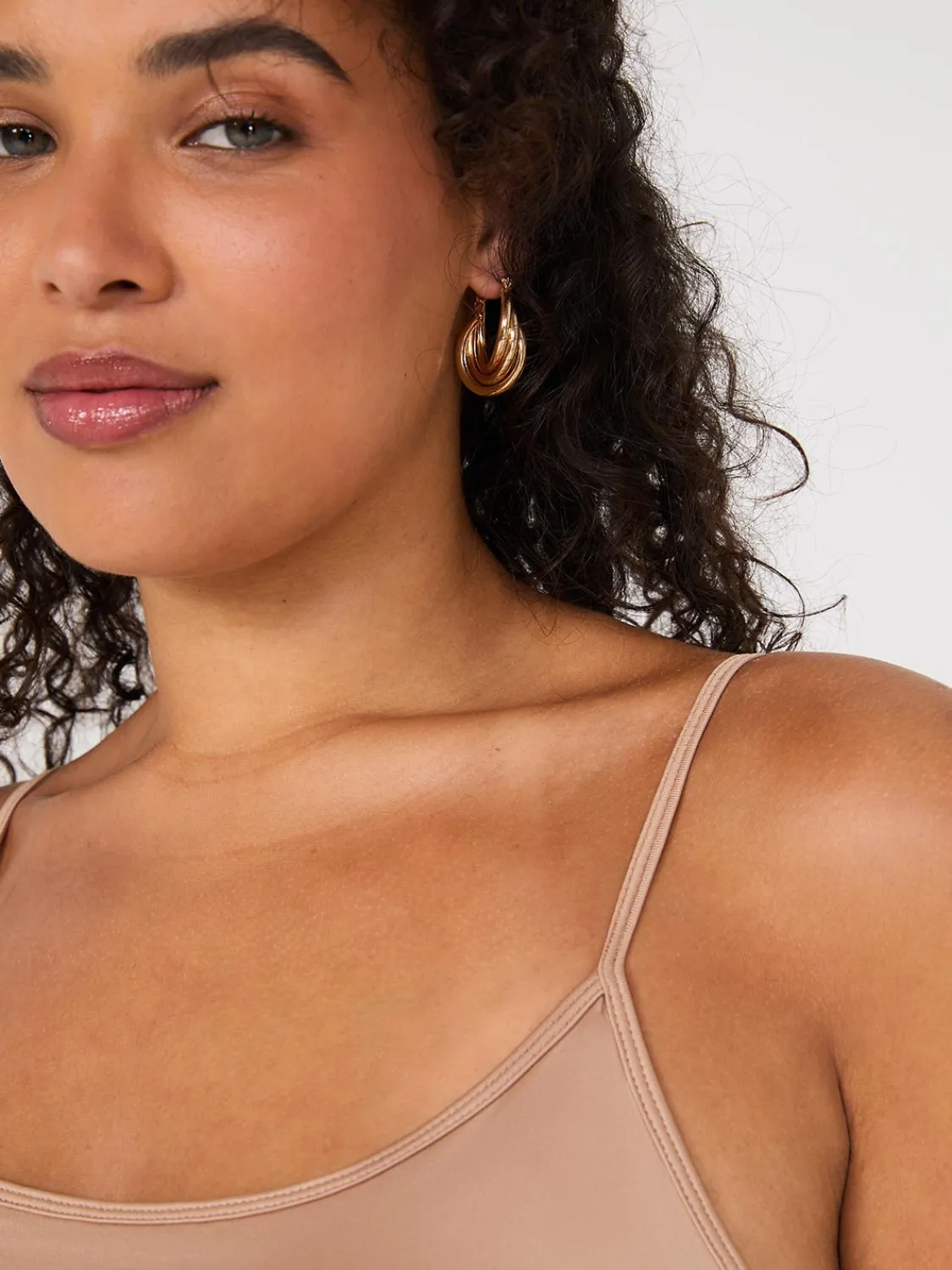 Suzy Shier Suzy Everyday|Sleeveless>Double Layer Spaghetti Strap Cami