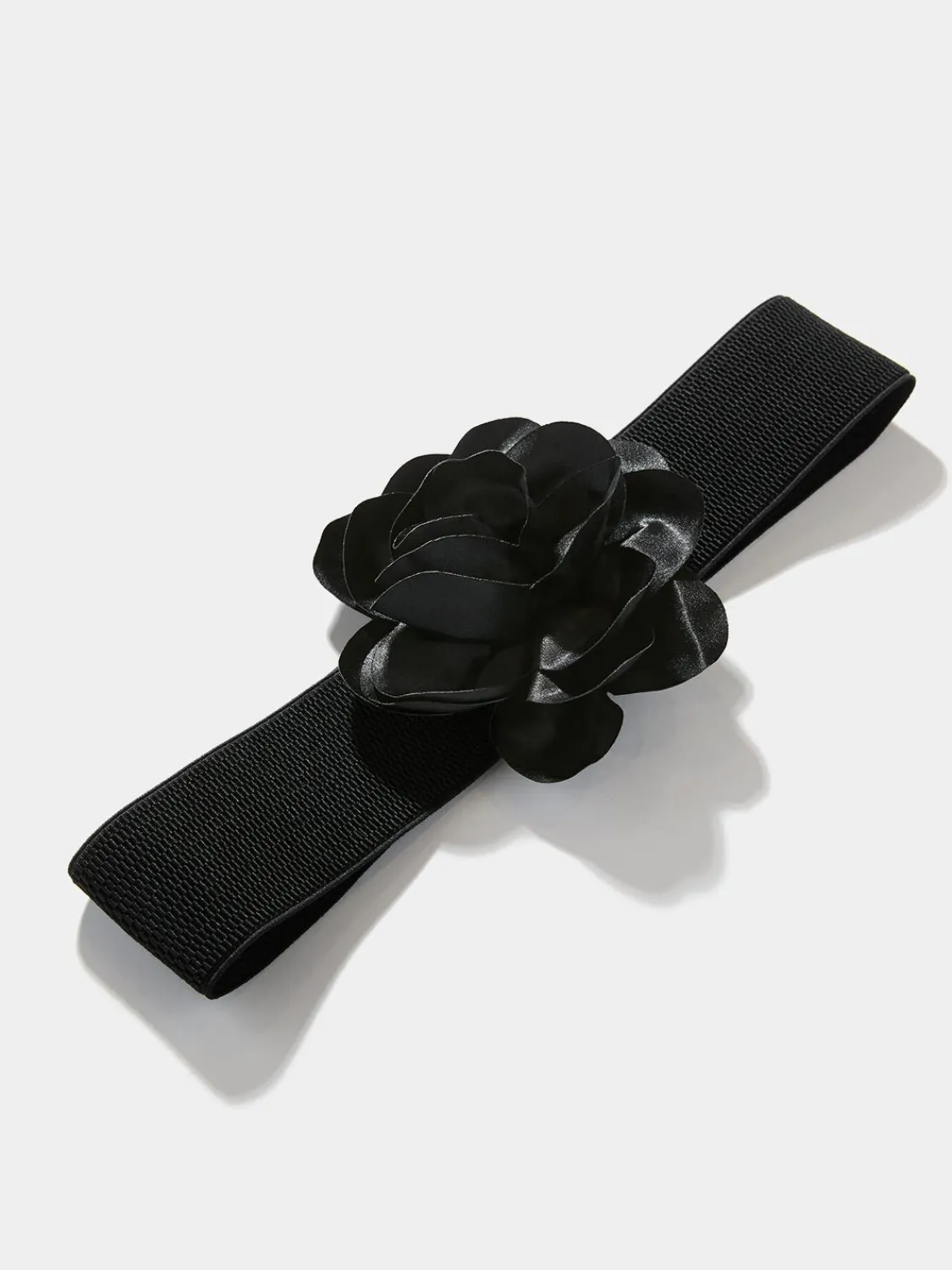 Suzy Shier Belts, Handbags & Shoes>Elastic Stretch Belt With Satin Rose Detail