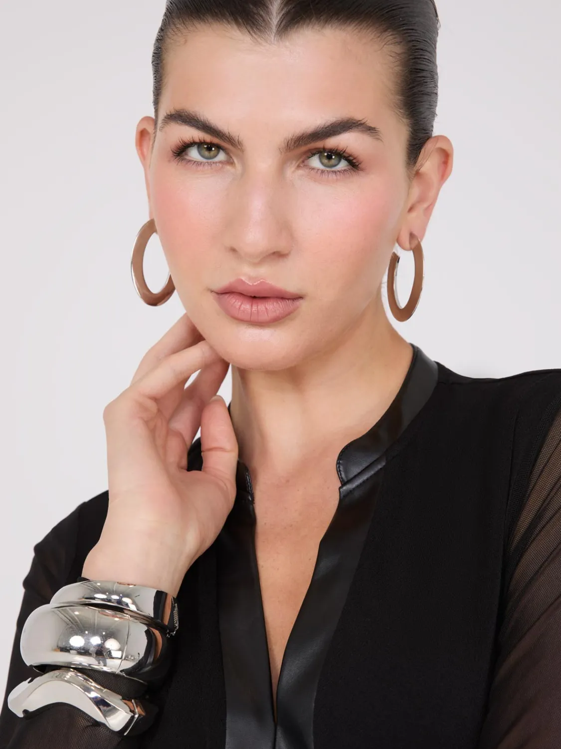 Suzy Shier Tops|Long Sleeve>Faux Leather Collared Top With Mesh Sleeves