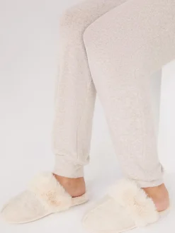 Suzy Shier Belts, Handbags & Shoes|Lounge & Pjs><noscript><img width=