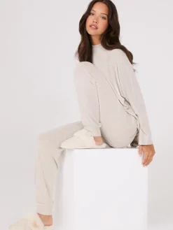 Suzy Shier Belts, Handbags & Shoes|Lounge & Pjs><noscript><img width=