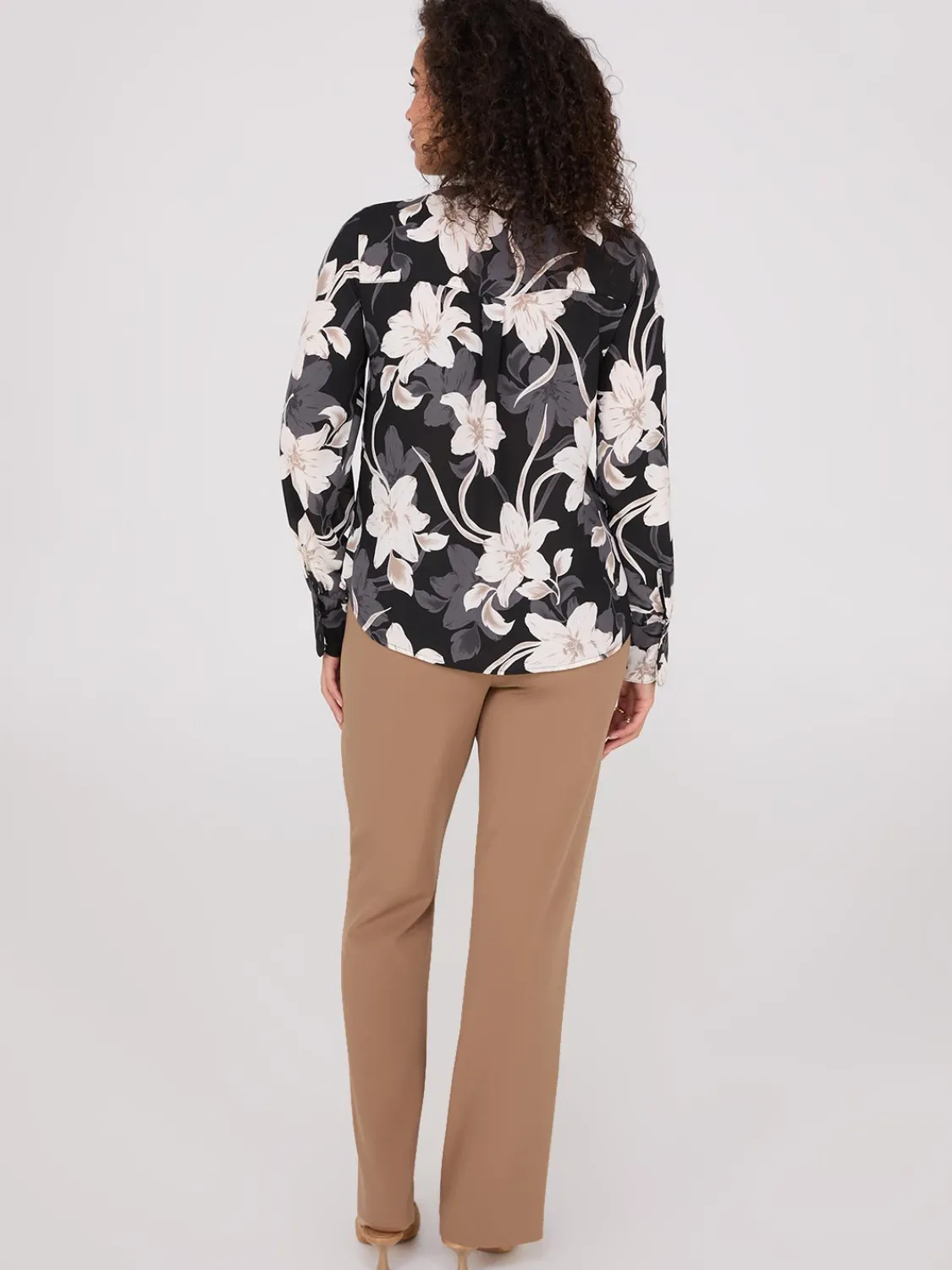 Suzy Shier Tops|Long Sleeve>Floral Print Crepe Chiffon Button-Front Blouse