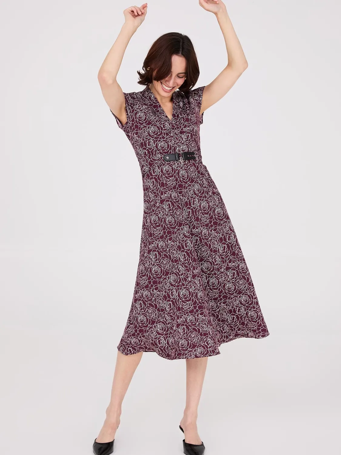 Suzy Shier Midi & Maxi>Floral Print Shawl Collar Belted Midi Dress