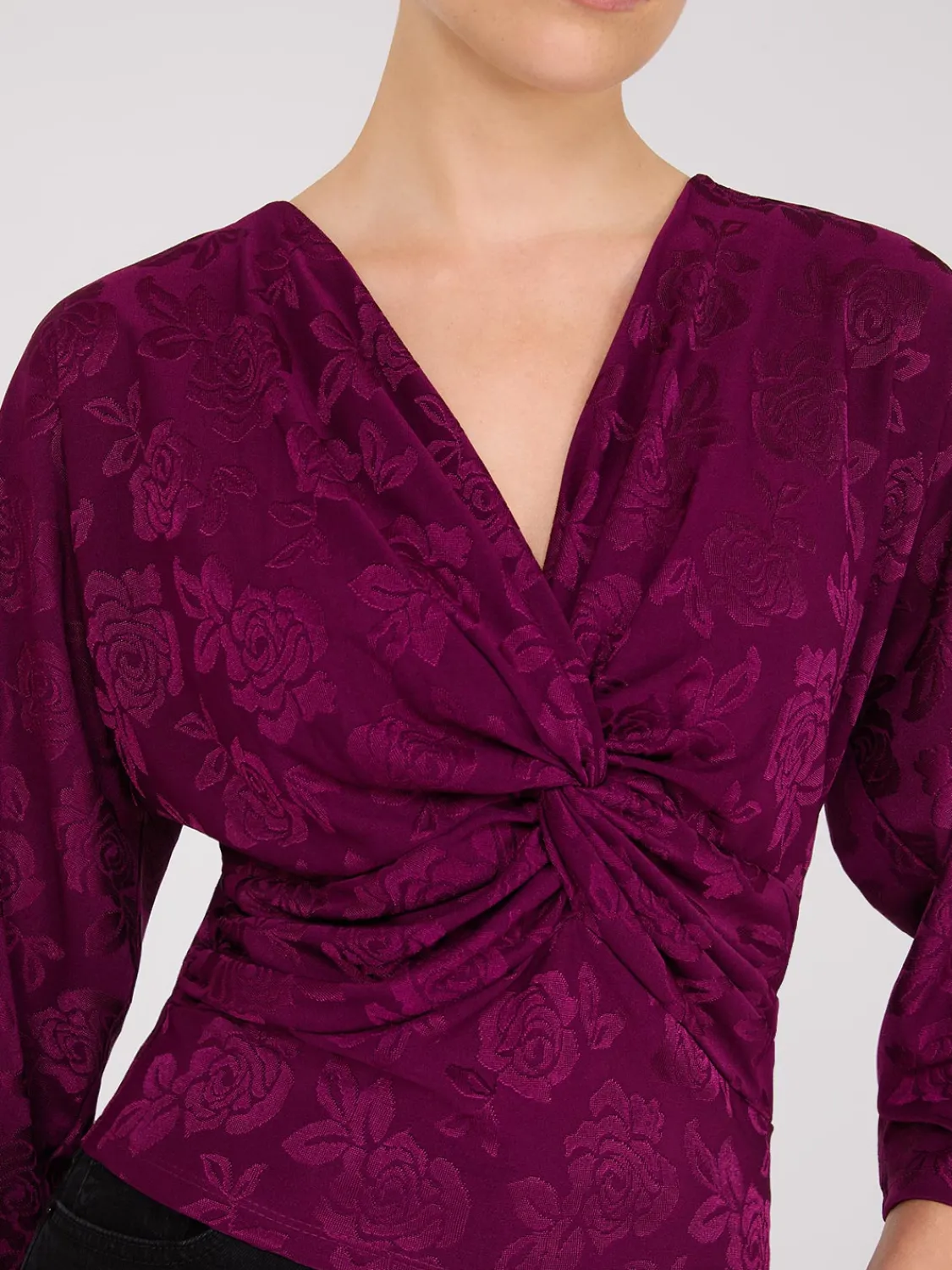 Suzy Shier Tops|Long Sleeve>Front Knot Kimono