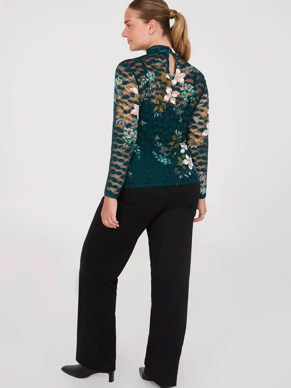 Suzy Shier Tops|Long Sleeve>Lace Floral Print Mock Neck Top