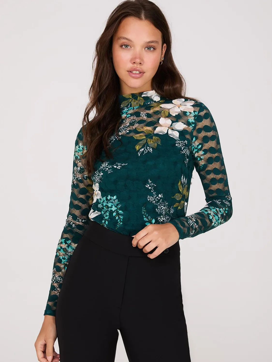 Suzy Shier Tops|Long Sleeve>Lace Floral Print Mock Neck Top