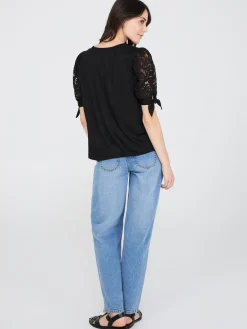 Suzy Shier Short Sleeve><noscript><img width=