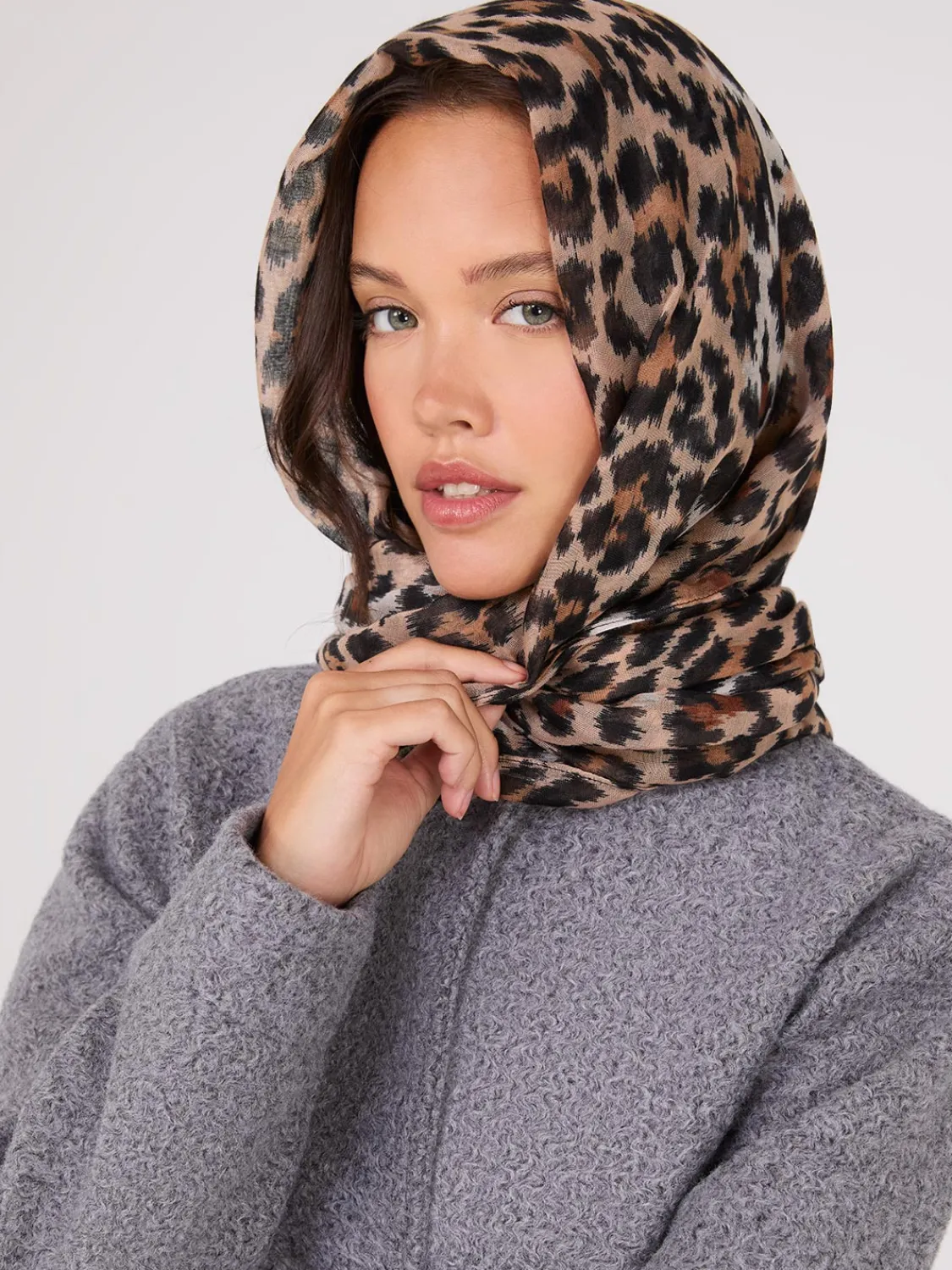 Suzy Shier Hats & Scarves & Gloves>Print Scarf