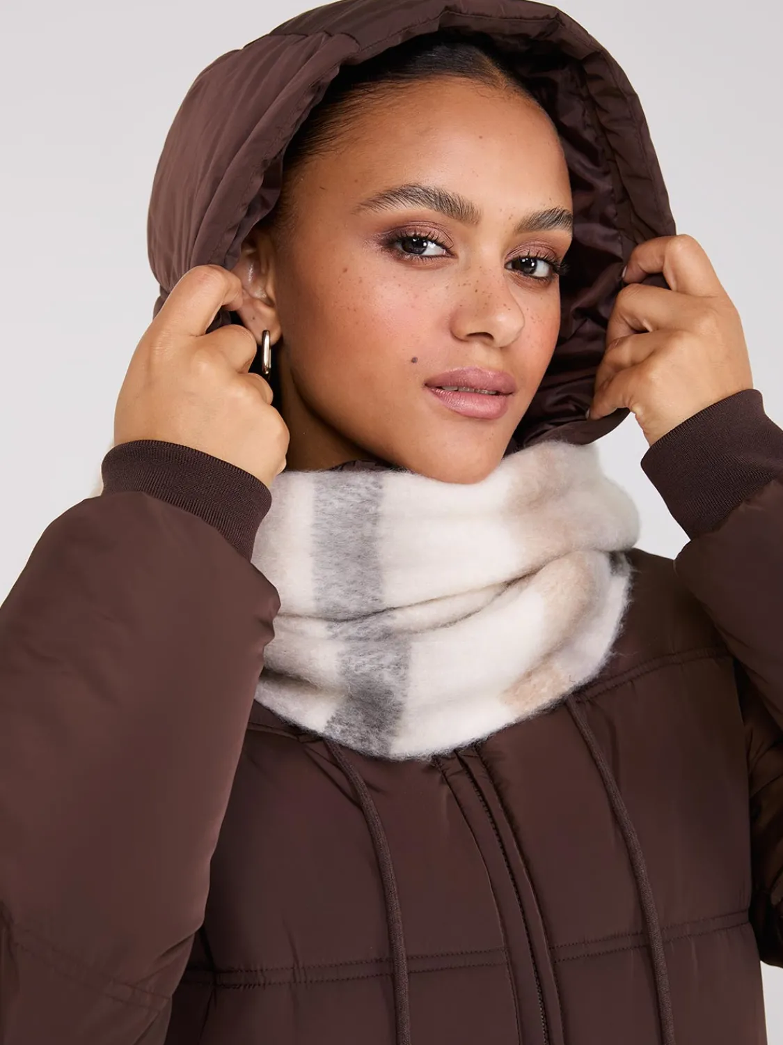 Suzy Shier Puffers & Jackets|Puffers & Jackets>Long Puffer Jacket