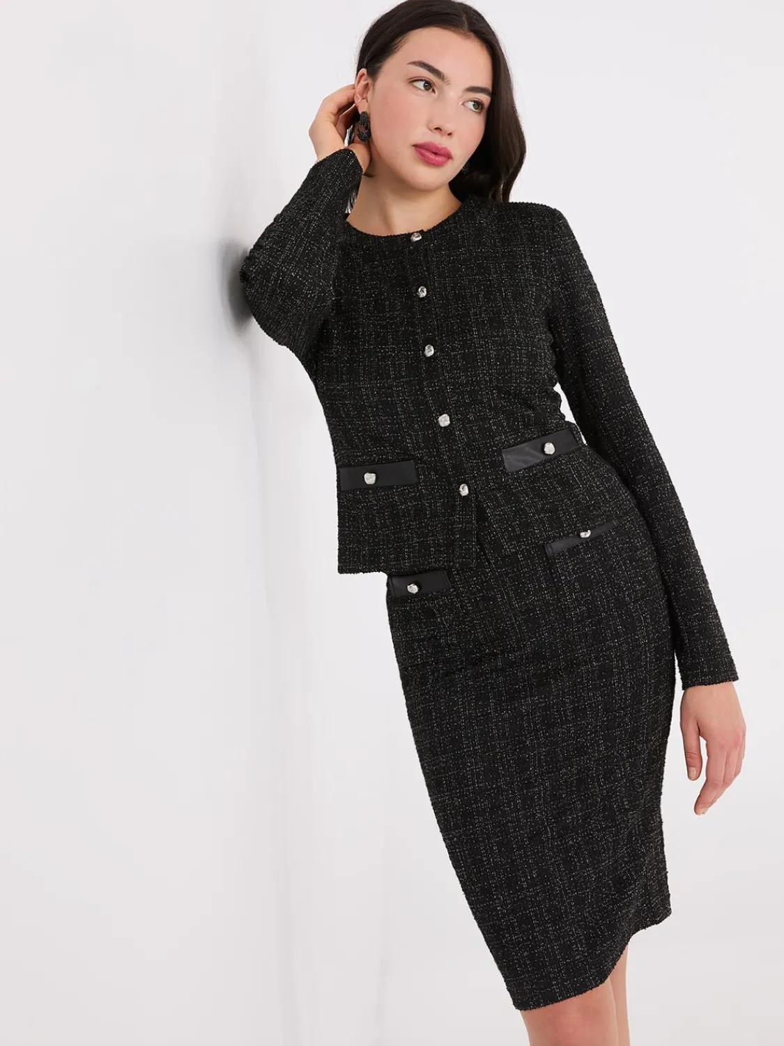 Suzy Shier Suiting|Blazers & Vests>Metallic Boucle Button-Front Blazer