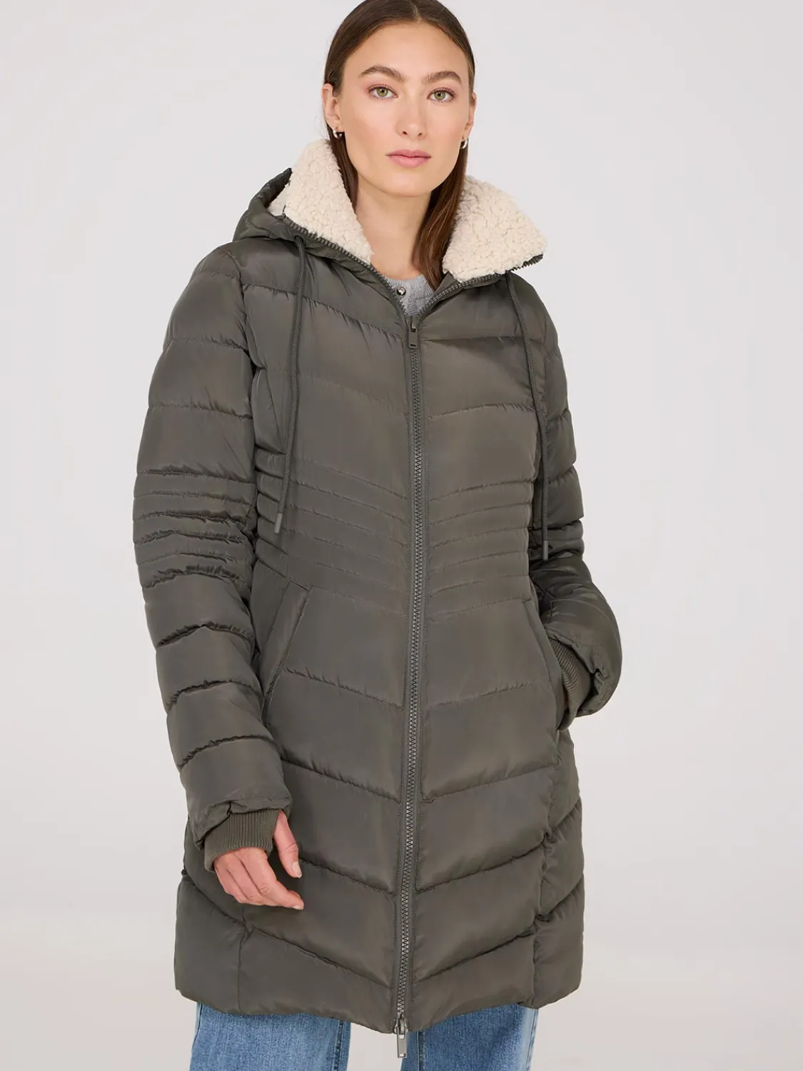 Suzy Shier Puffers & Jackets|Puffers & Jackets>Mid-Length Hooded Puffer