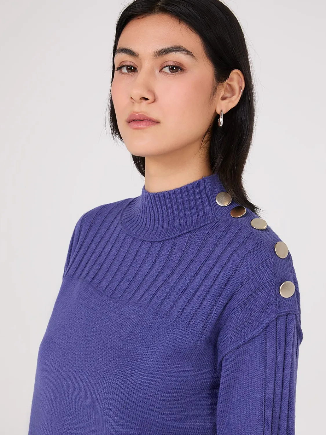 Suzy Shier Long Sleeve|Sweaters & Cardigans>Mock Neck Tunic Sweater With Button Details