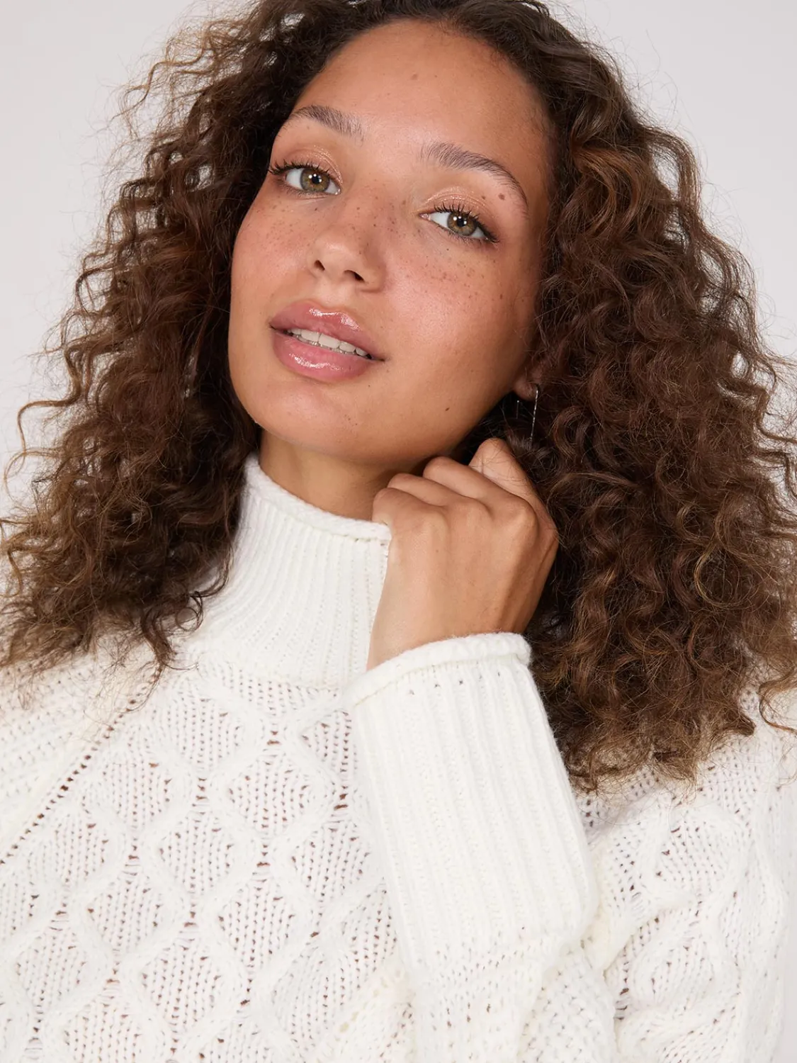 Suzy Shier Long Sleeve|Sweaters & Cardigans>Multi Cable Knit Mock Neck Sweater