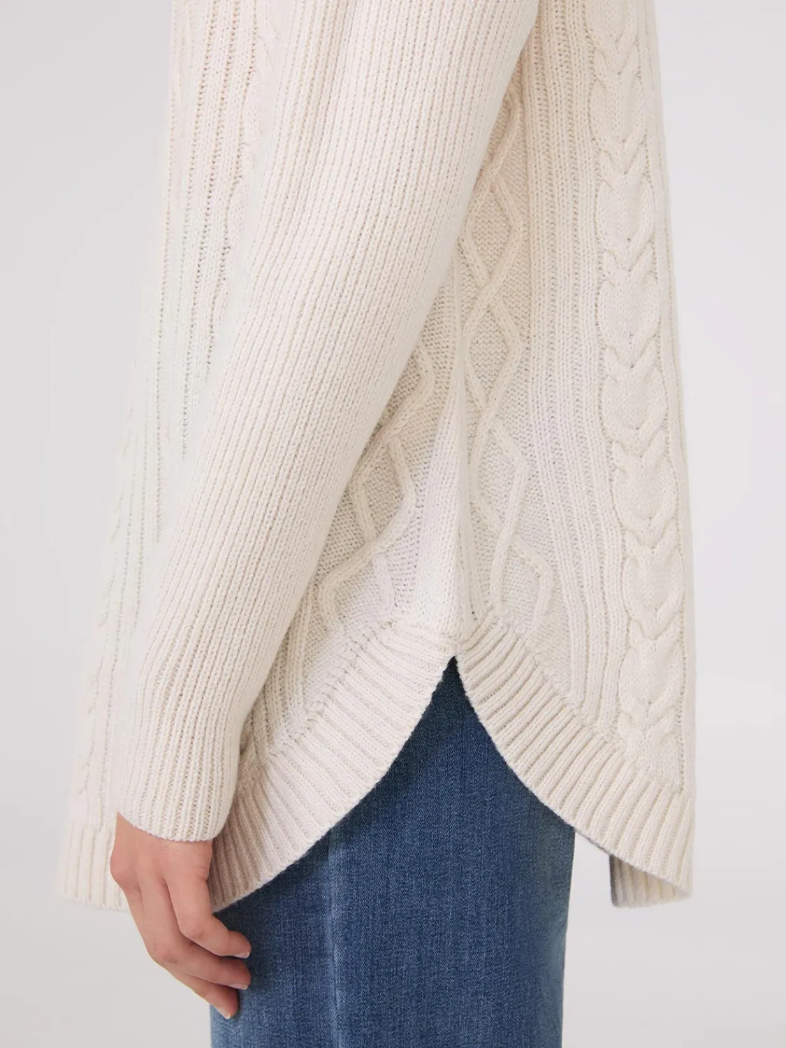 Suzy Shier Long Sleeve|Sweaters & Cardigans>Multi-Cable Turtleneck Sweater