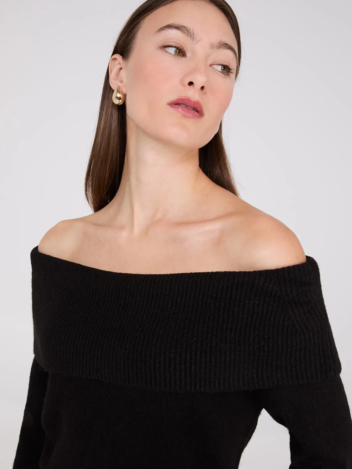 Suzy Shier Long Sleeve|Sweaters & Cardigans>Off-The-Shoulder Sweater