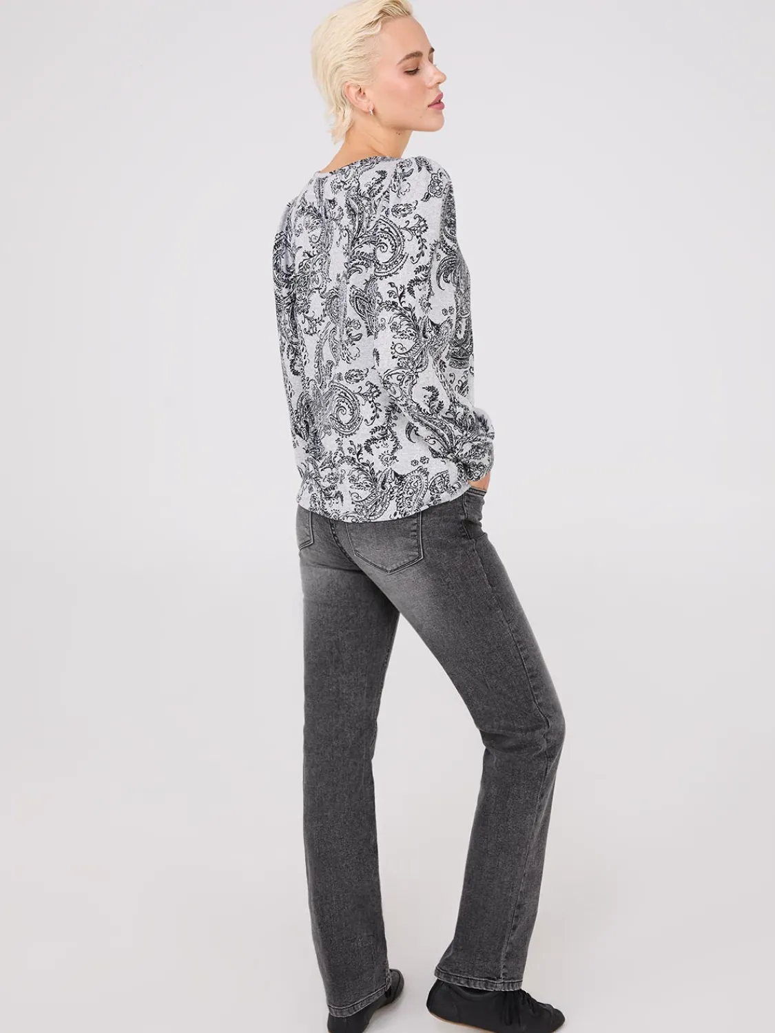 Suzy Shier Long Sleeve>Paisley Print Balloon Sleeve Top