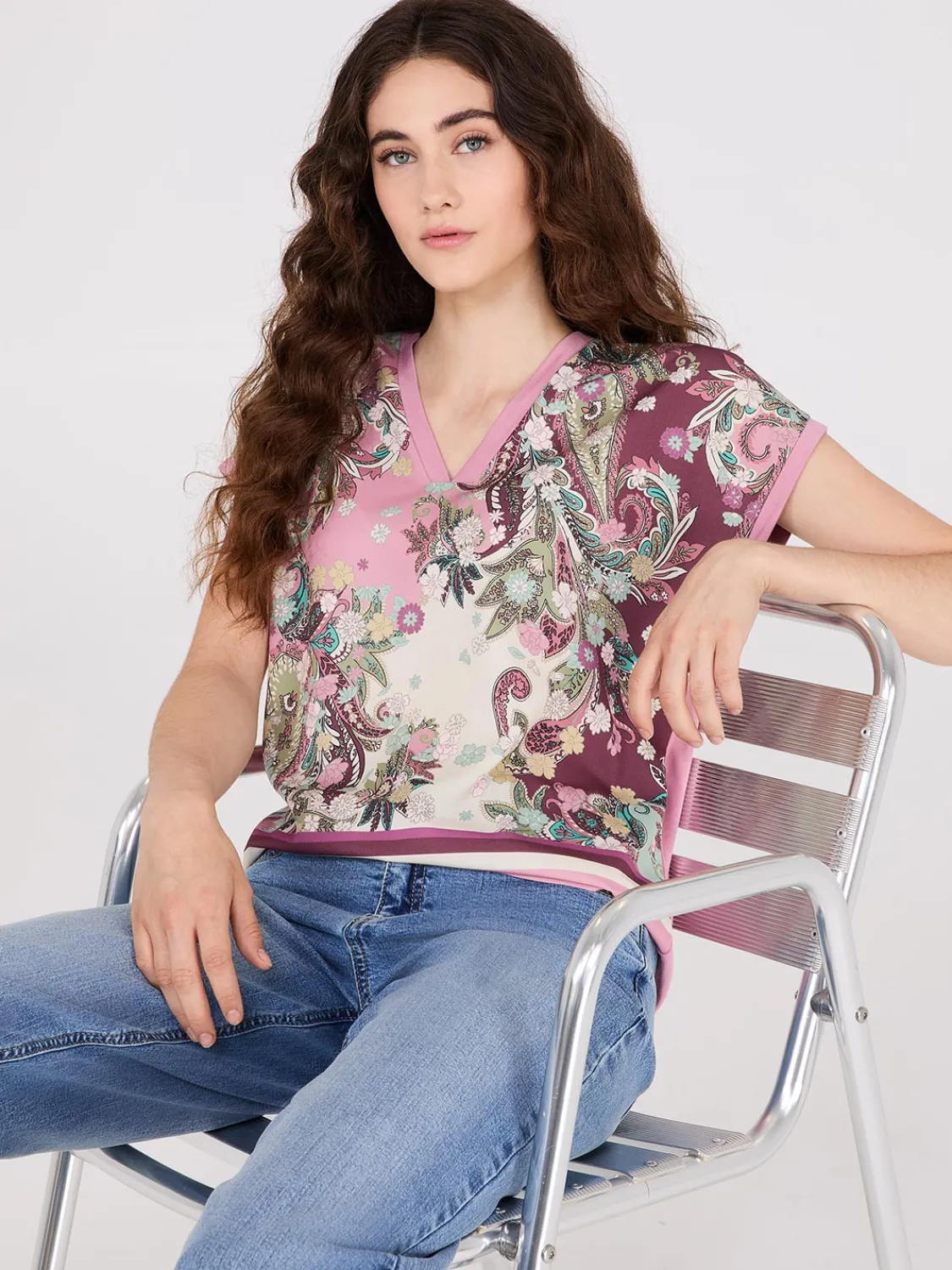 Suzy Shier Short Sleeve>Paisley Print Short Dolman Sleeve Top