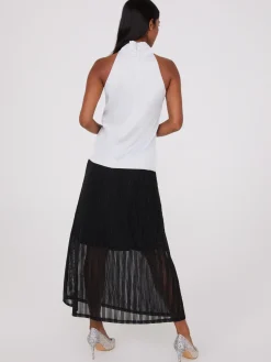 Suzy Shier Tops|Sleeveless><noscript><img width=