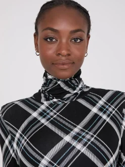 Suzy Shier Suzy Everyday|Long Sleeve>Plaid Long Sleeve Turtleneck Top