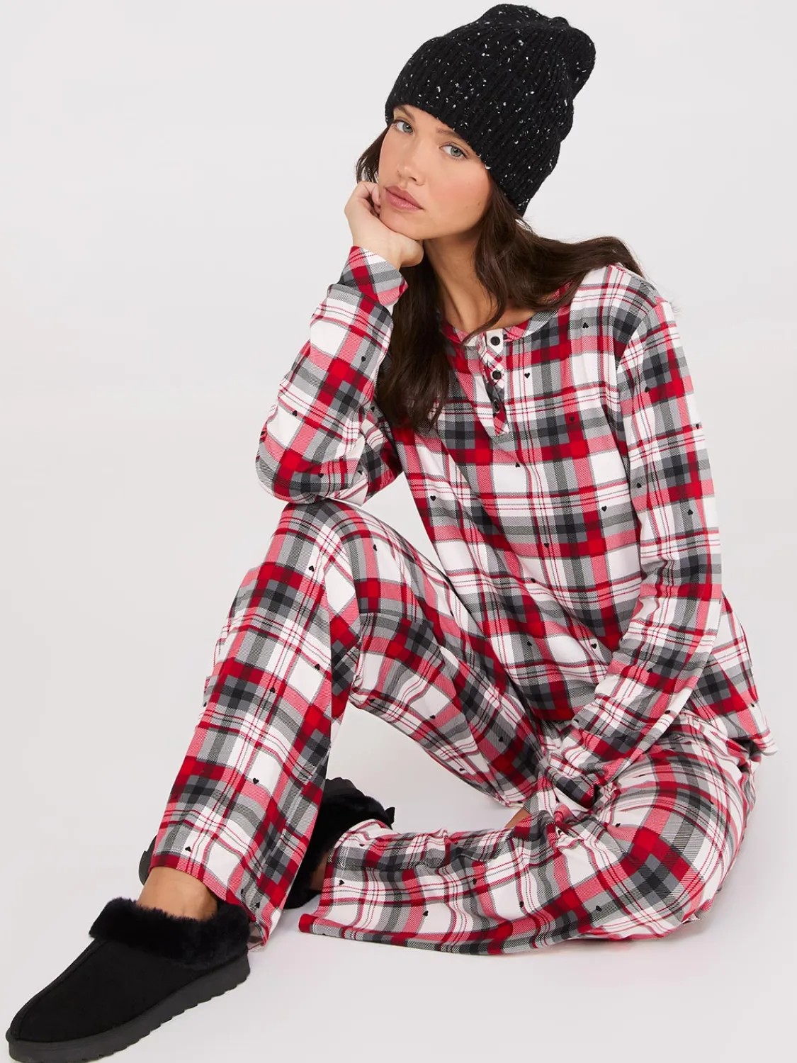 Suzy Shier Lounge & Pjs>Plaid Print Henley Pajama Set