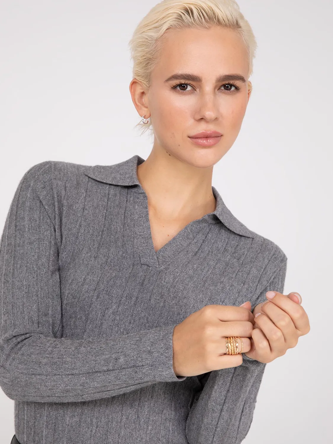 Suzy Shier Long Sleeve|Sweaters & Cardigans>Pleated Johnny Collar Sweater