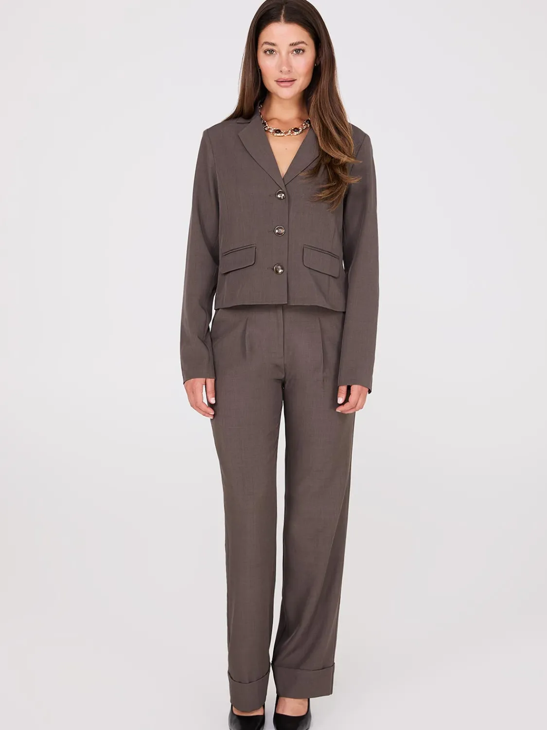 Suzy Shier Suiting|Bottoms>Pleated Wide-Leg Pants With Cuff