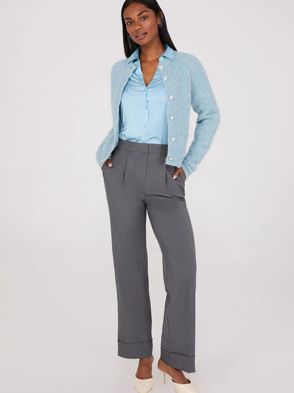 Suzy Shier Suiting|Bottoms>Pleated Wide-Leg Pants With Cuff