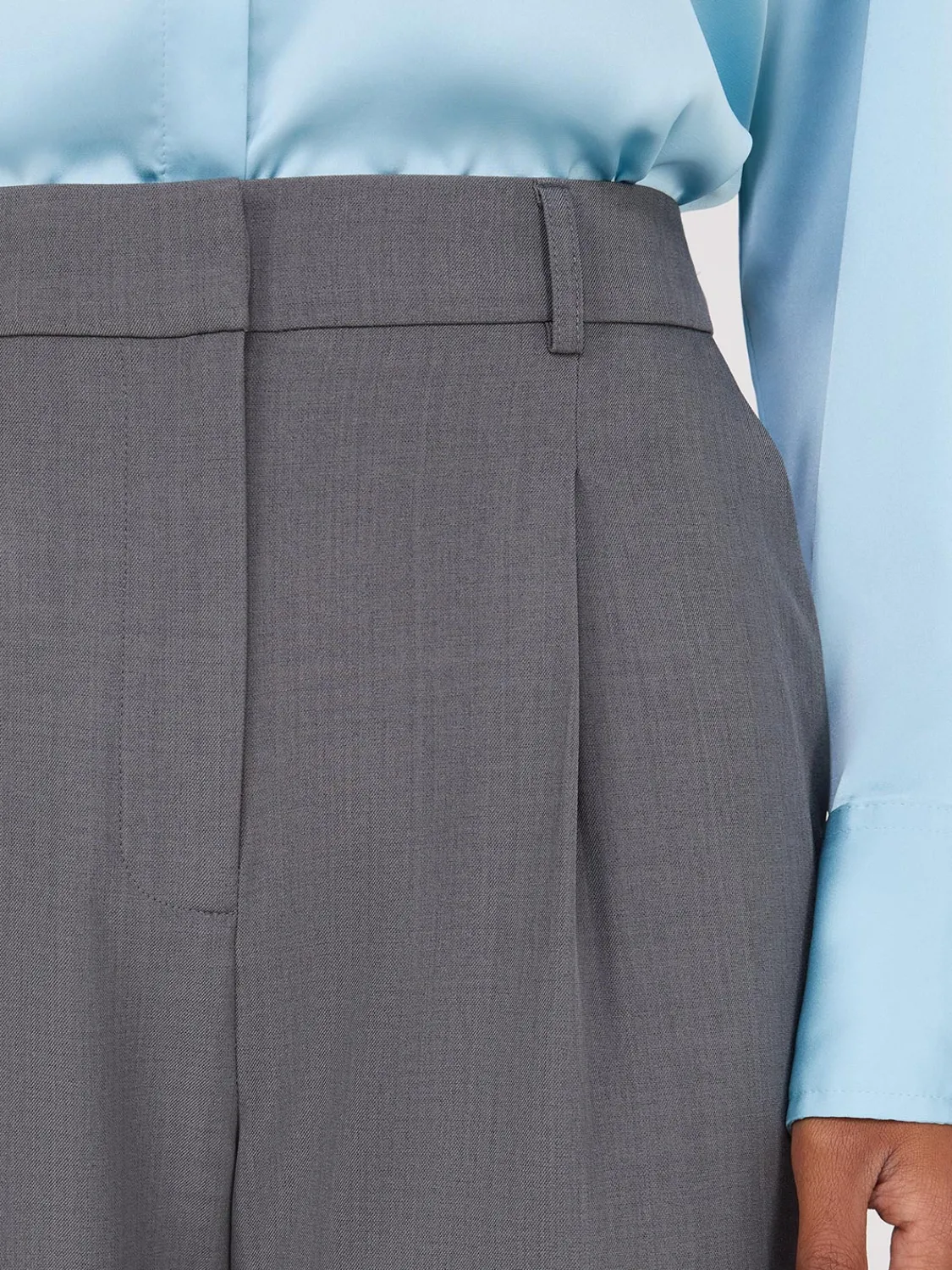 Suzy Shier Suiting|Bottoms>Pleated Wide-Leg Pants With Cuff