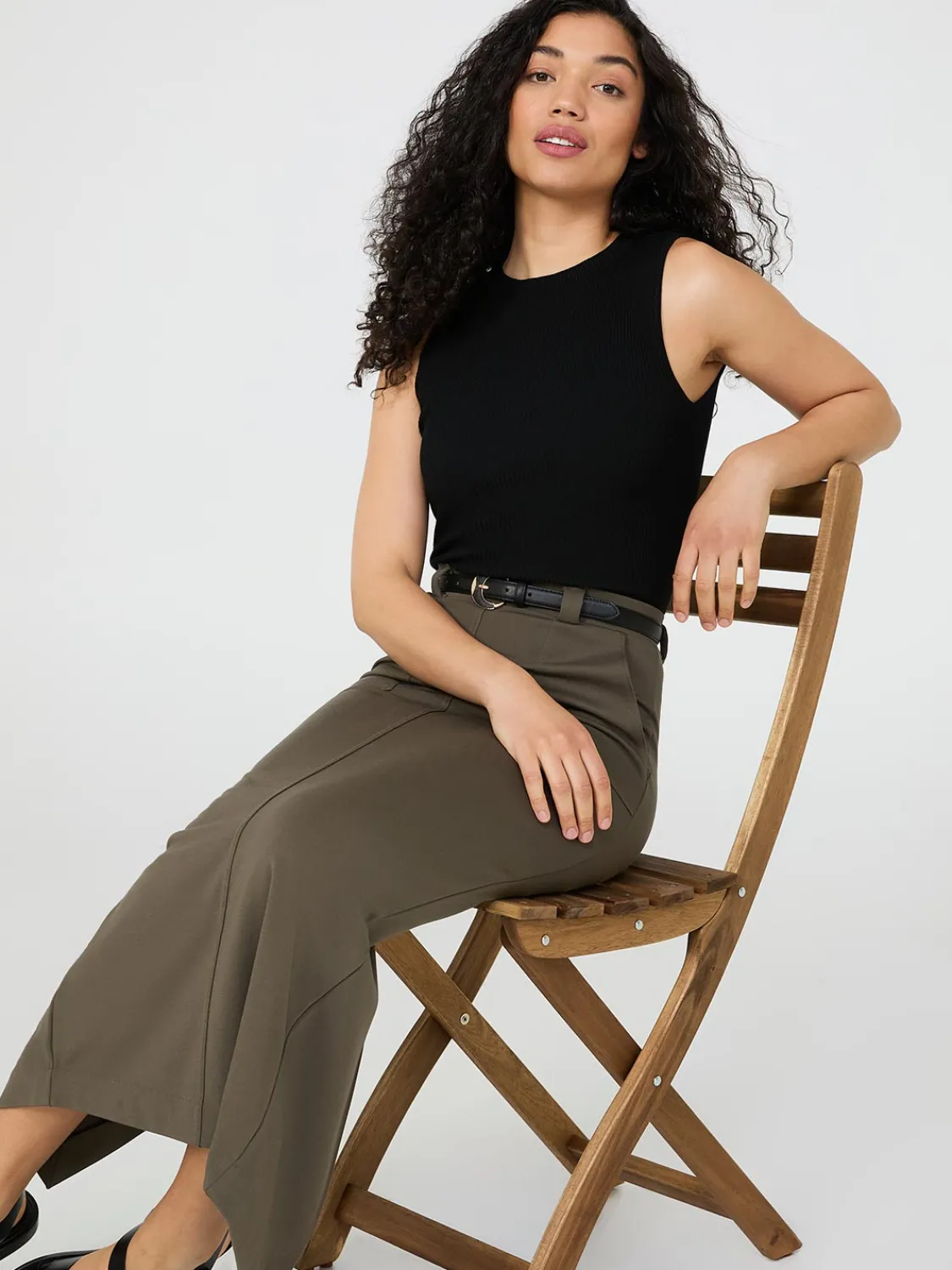 Suzy Shier Bottoms|Skirts>Porkchop Pocket Column Skirt