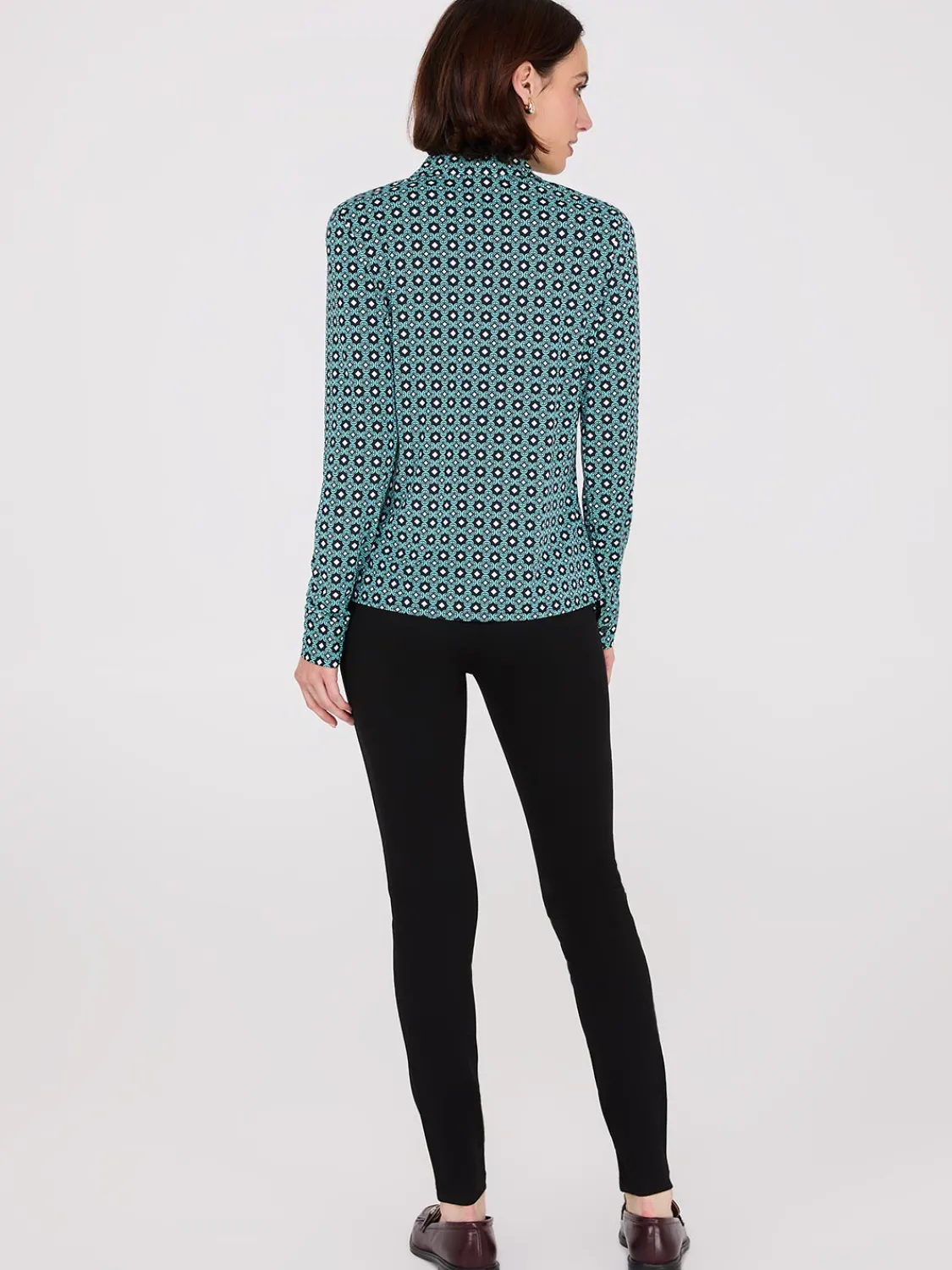 Suzy Shier Tops|Long Sleeve>Printed Button-Front Classic Blouse