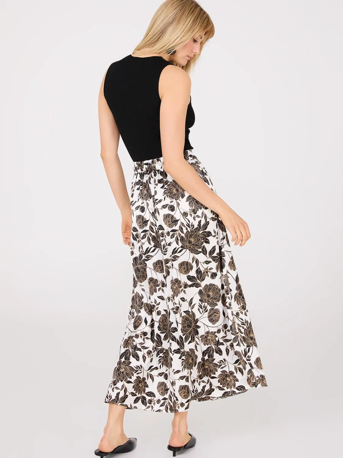 Suzy Shier Skirts>Printed Satin A-Line Skirt