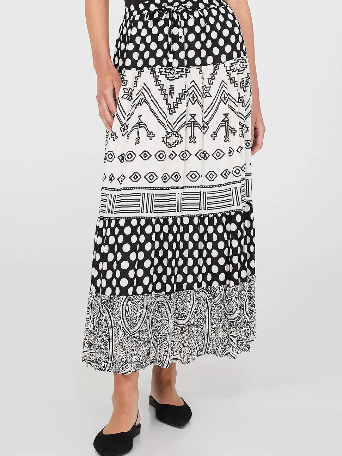 Suzy Shier Skirts>Printed Tiered Maxi Skirt