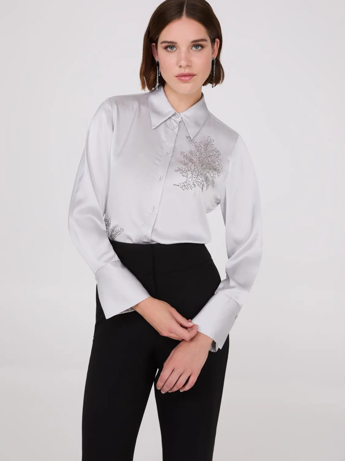 Suzy Shier Tops|Long Sleeve>Rhinestone Embellished Button-Front Blouse