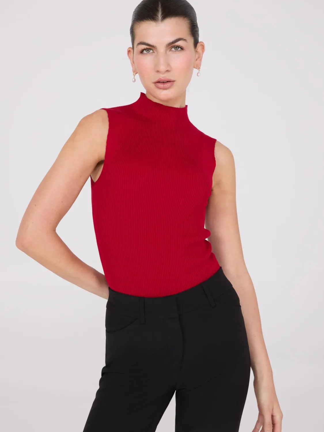 Suzy Shier Sleeveless|Sweaters & Cardigans>Ribbed Funnel Neck Sleeveless Sweater