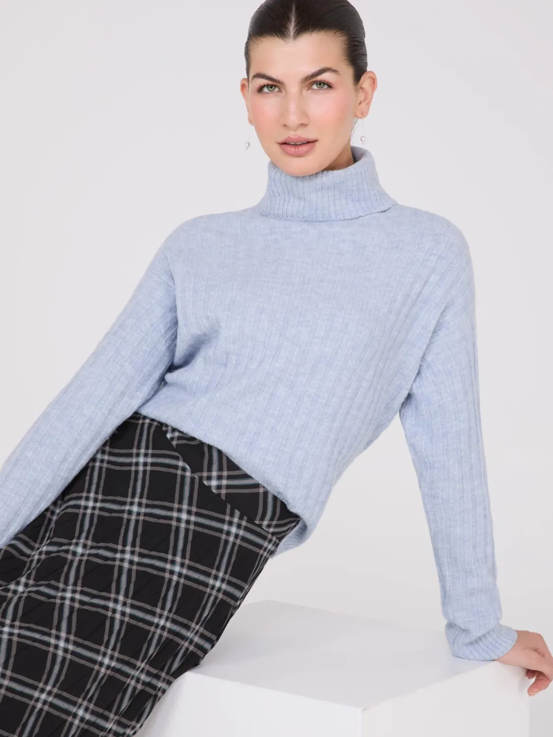 Suzy Shier Long Sleeve|Sweaters & Cardigans>Ribbed Turtleneck Sweater