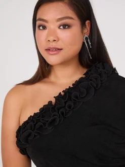 Suzy Shier Sleeveless|Long Sleeve>Ruffle One-Shoulder Top