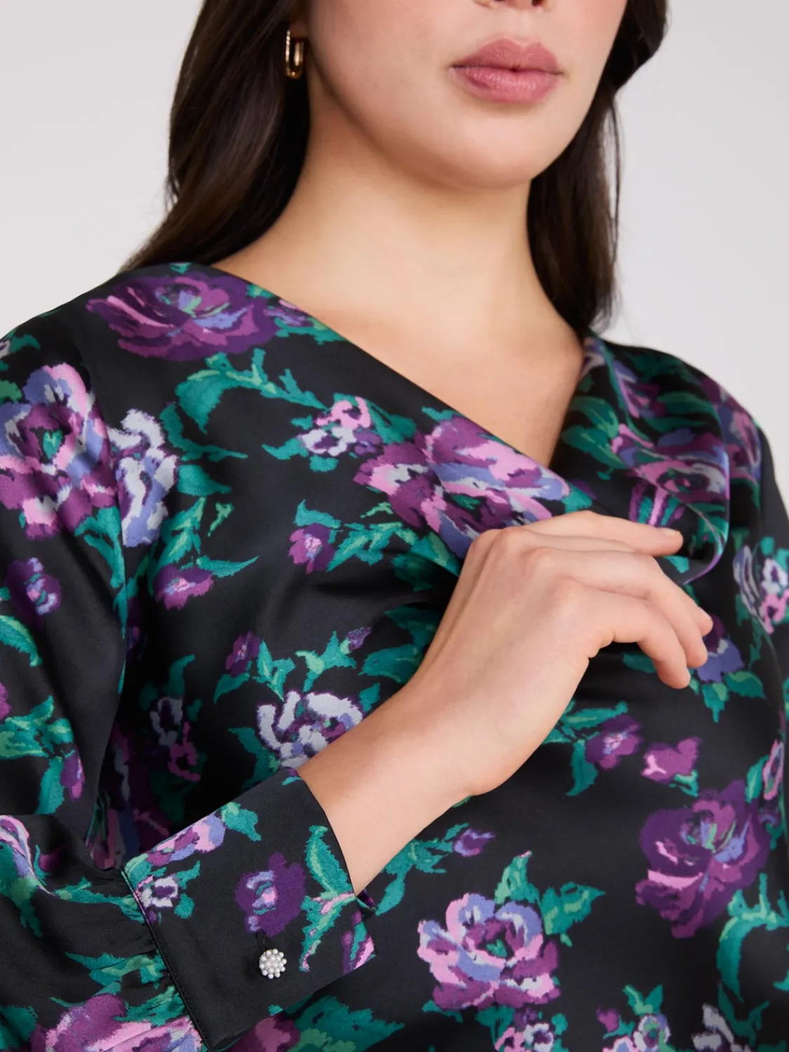 Suzy Shier Tops|Long Sleeve>Satin Floral Print Cowl Neck Blouse